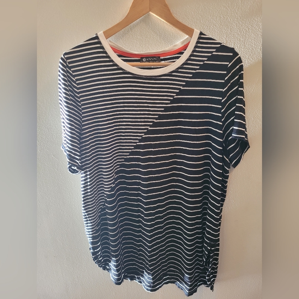 Activezone womans short sleeve top. Size 1x